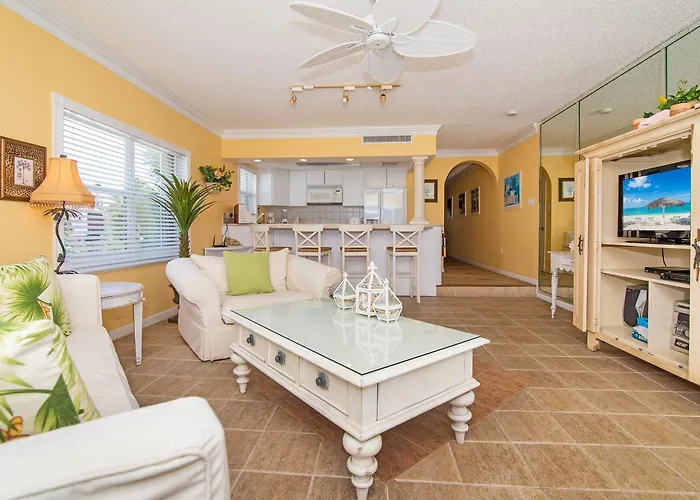 Aqua Bay Club Luxury Condos